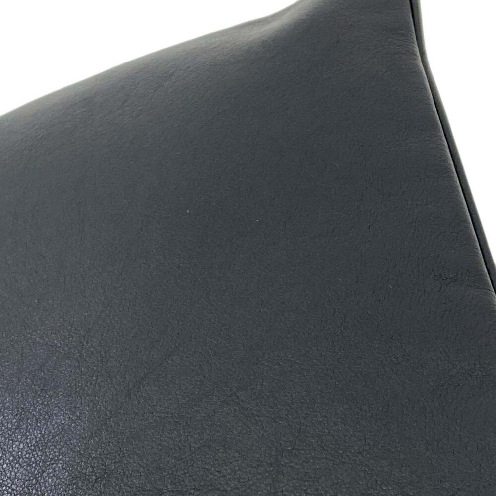 CHRISTIAN DIOR Black Leather Shoulder Bag - Picture 12 of 16